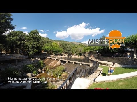 Piscina natural en Casas del Monte: ¡Descubre un oasis natural!