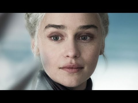 Emilia Clarke en Juego de Tronos: La Reina de los Dragones