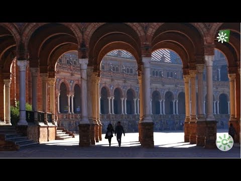 Plaza de España en Sevilla: Guía turística y cultural