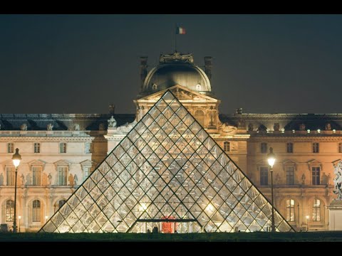 Pirámide del Museo del Louvre: Historia y Arquitectura