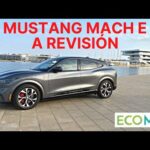 Interior del Ford Mustang Mach-E: Descubre su diseño y comodidad
