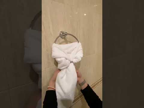 Colgador de toallas para baño: organización y funcionalidad