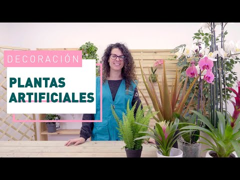 Ideas para decorar jardineras con plantas artificiales.