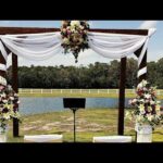 Arco de madera para bodas: la decoración perfecta para tu ceremonia