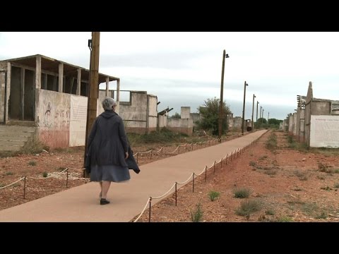 Mémorial du Camp de Rivesaltes: Honrando la Memoria de las Víctimas