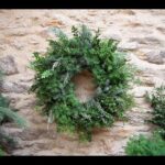 Christmas Wreaths in English