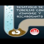 Elimina los atascos en tus tuberías con bicarbonato y vinagre