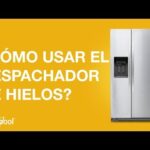 La comodidad de tener agua fresca siempre a mano: frigorífico combi con dispensador de agua