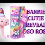 La muñeca Barbie Cutie Reveal: diversión y estilo en un solo juguete.